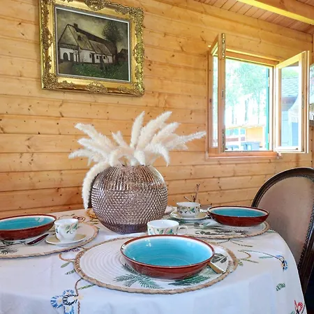 Kryszynowka Nad Jeziorakiem Holiday home Siemiany